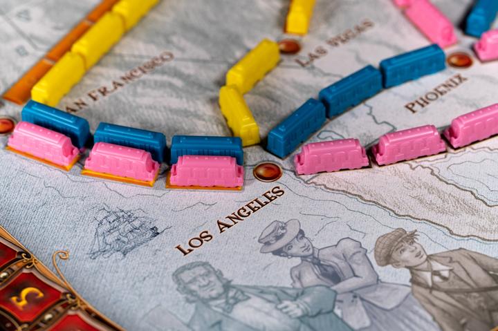 Productafbeelding Days of Wonder Ticket to Ride spelen Roze (Duits)