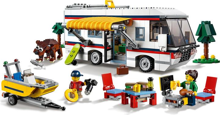 Actual product image LEGO Holidays (31052, LEGO Creator Expert)