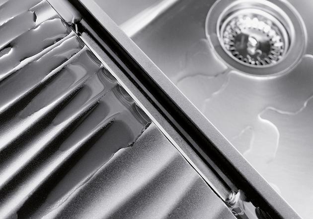 Actual product image Blanco Wave drip