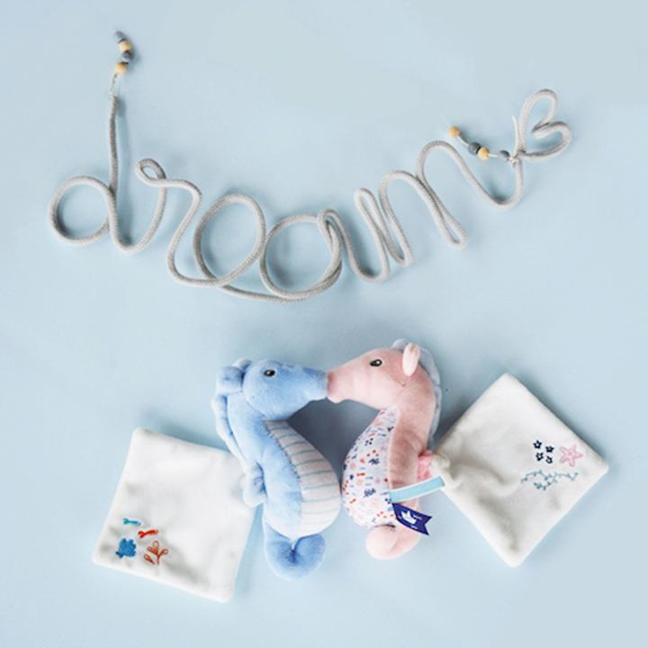 Actual product image Doudou et Compagnie Seahorse with cuddle cloth, pink 17cm (MQ2) **