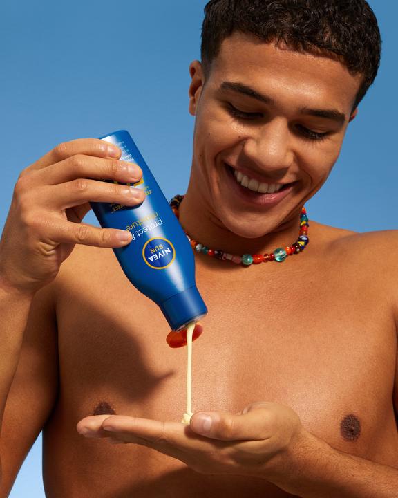 Immagine prodotto NIVEA Proteggere e idratare (Latte solare, SPF 30, 200 ml)