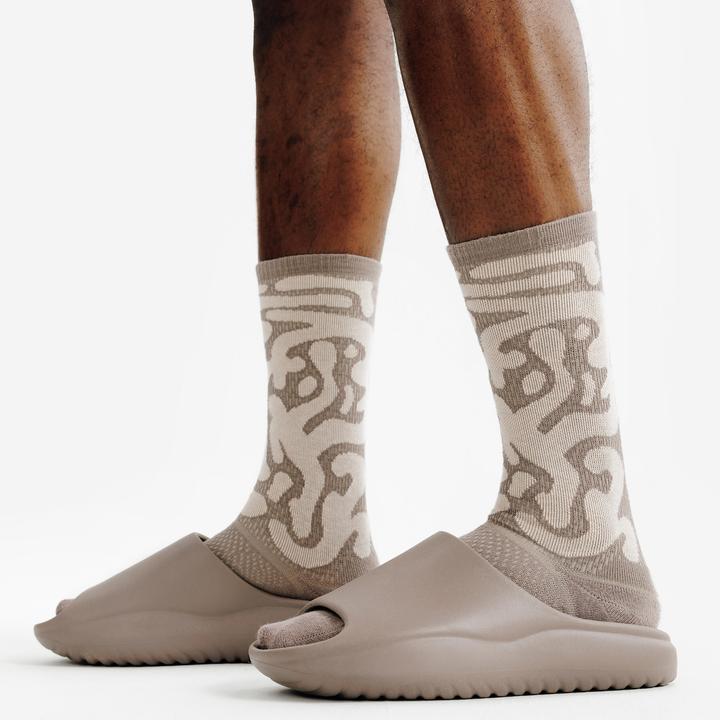 Produktbild Decathlon Badeschlappen Slides Damen/Herren - braun (40)