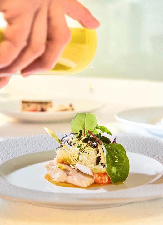 Produktbild Grundlagen-Kochbuch: Die hohe Schule des Kochens. Grundlagen, Techniken, Rezepte. Es beginnt mit (Deutsch, Institut Paul Bocuse, 2021)