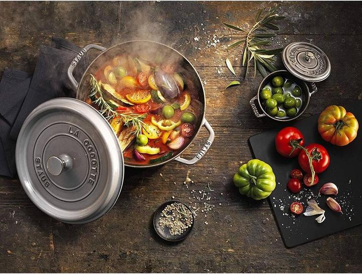 Produktbild Staub Cocotte (26 cm, Bräter + Schmortopf, Gusseisen)