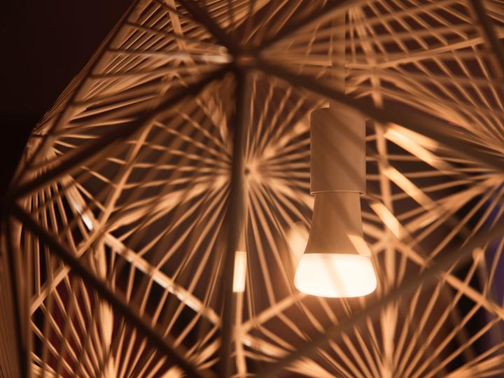 Immagine prodotto Philips Hue Hue White Ambiance (E27, 6 W, 570 lm, 1 x, F)