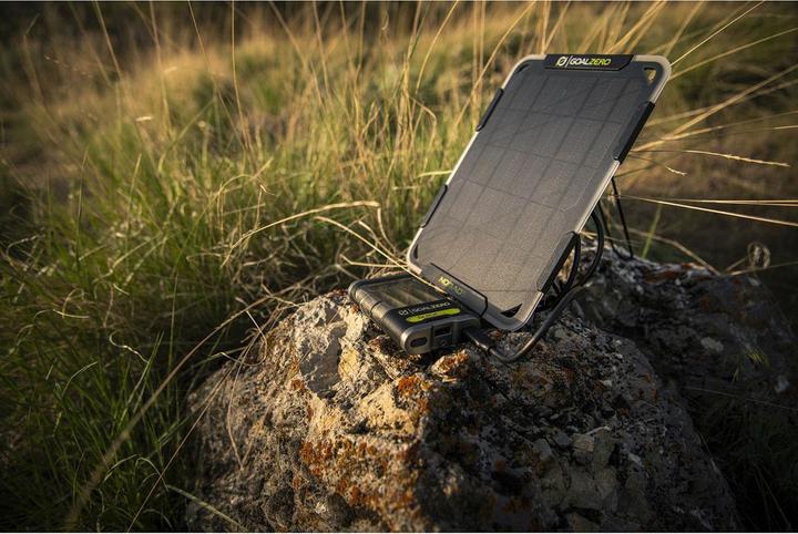 Produktbild Goal Zero Powerbank Guide 12 + Nomad 5 Solarpanel (2500 mAh, 10 W, 12 Wh)