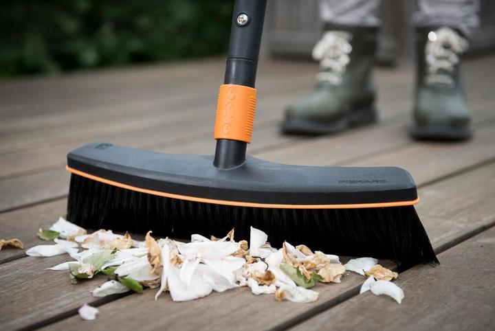 Image du produit Fiskars Balai de rue (1 pcs)