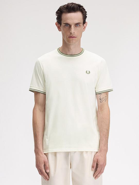 Actual product image Fred Perry M1588 (L)