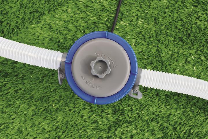 Produktbild Bestway Flowclear Kartuschenfilterpumpe 2