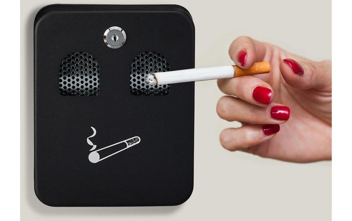 Actual product image Relaxdays Wall ashtray