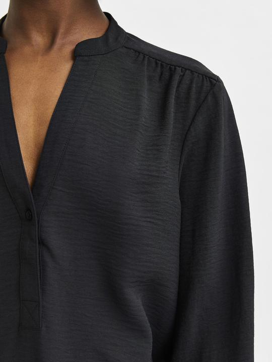 Produktbild Selected Femme V-Ausschnitt Straight Fit Oberteil (38)