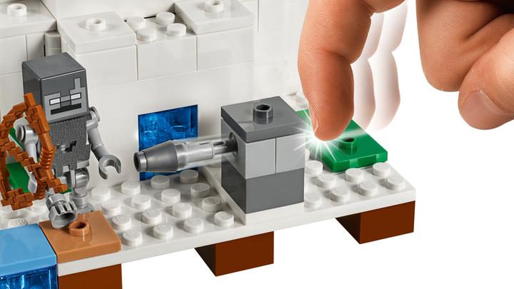 Actual product image LEGO Minecraft ice igloo (21142, LEGO Minecraft)