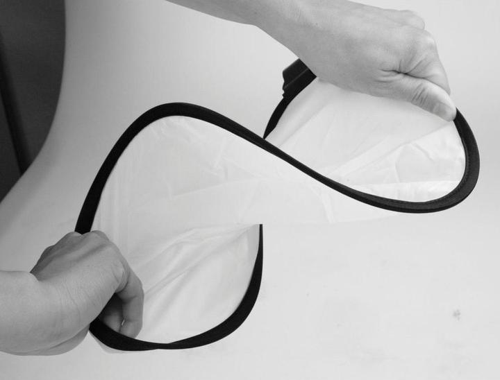 Actual product image Dörr foldable reflector, 56cm (Folding reflector, 56 cm)