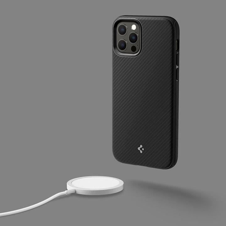 Actual product image Spigen Mag Armor (Apple iPhone 12, Apple iPhone 12 Pro)