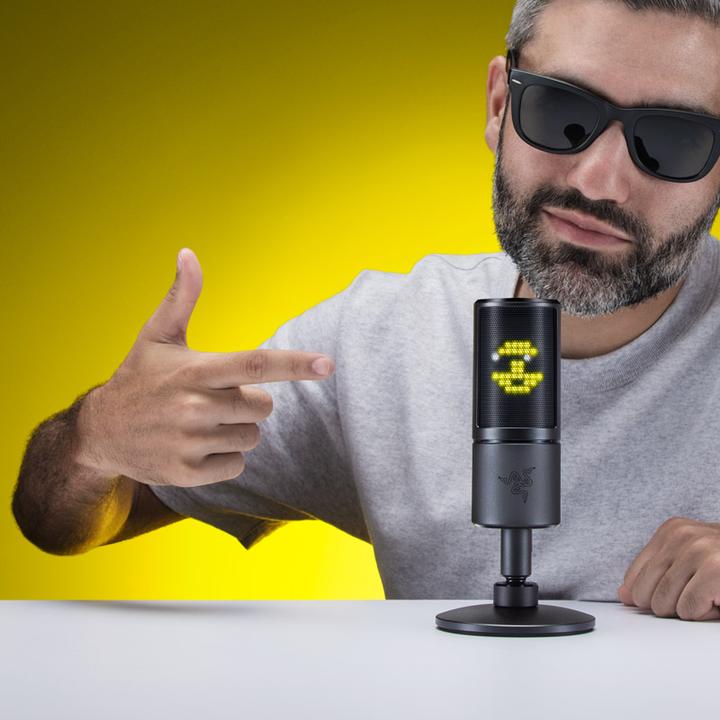 Actual product image Razer Seiren Emote