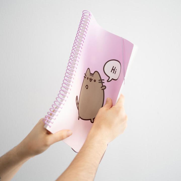 Actual product image Pusheen - A4 folder with elastic band + 30 transparent sleeves (A4, 1 Piece)