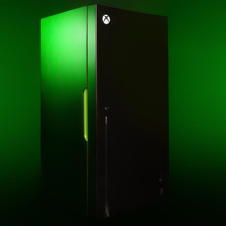 Label énergétique Ukonic Xbox Series X : Mini réfrigérateur (10 l)
