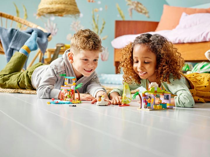 Actual product image LEGO Surf school (41710, LEGO Friends)