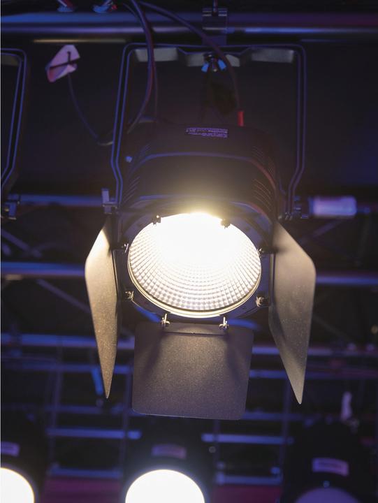Produktbild Eurolite LED Theatre COB 100 WW (100 W, LED)