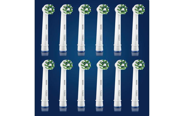 Image du produit Oral-B Cross Action CleanMaximiser (12 x)