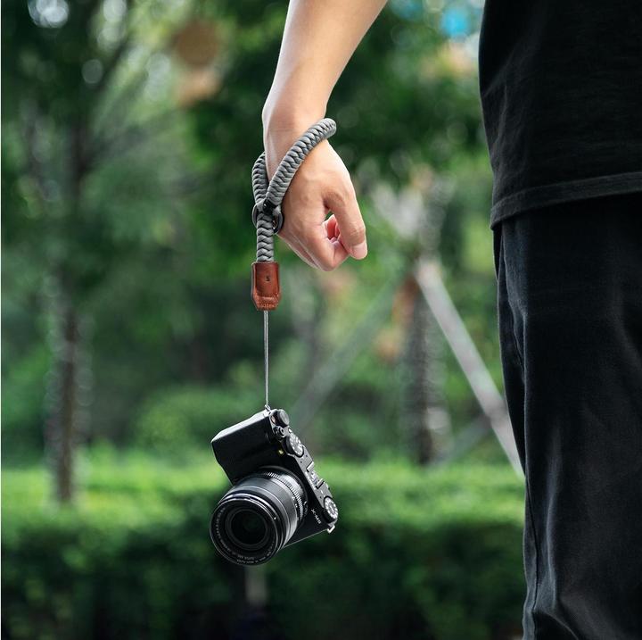 Produktbild SmallRig 5055 Universal Braided Wristband (Gray) (Handschlaufe)