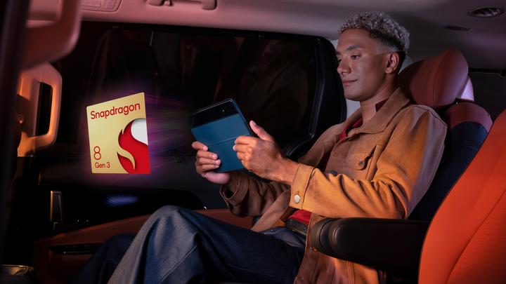 Image du produit Lenovo Plus (WLAN uniquement, 12.70", 256 Go, Sarcelle de marée)