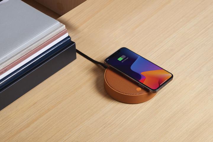 Actual product image Lexon Oslo Energy+ (10 W)