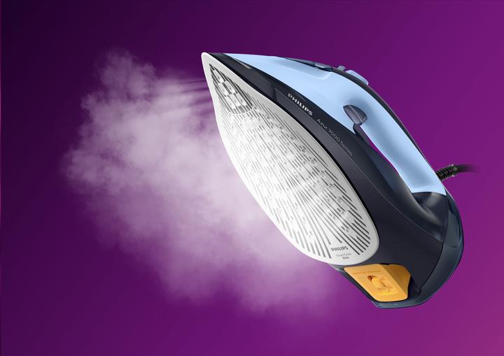 Actual product image Philips Steam Glide Elite - 2m cord (DST7041/21) (2400 W, 250 g/min)