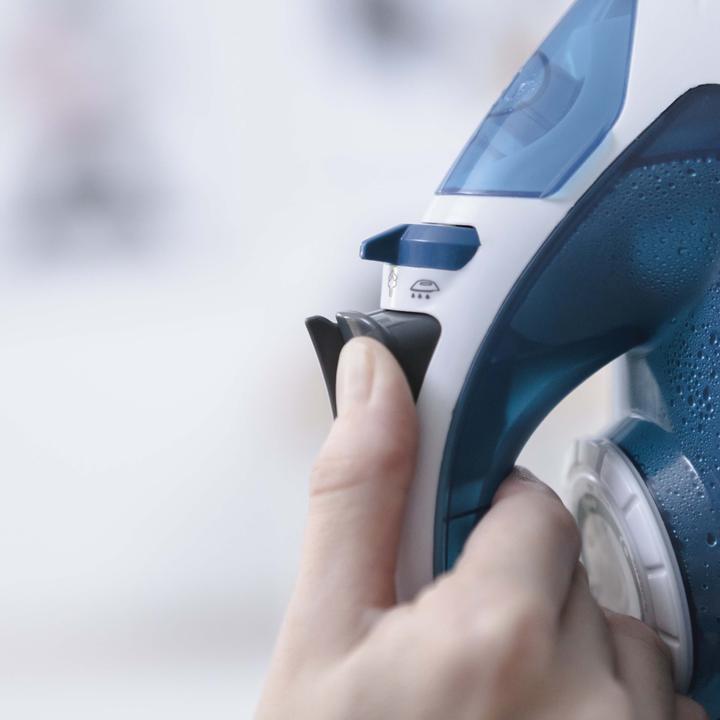 Image du produit Black & Decker BXIR2200E (2200 W, 150 g/min)