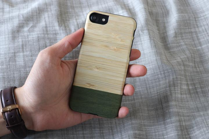 Produktbild Man.Wand &WOOD case for iPhone 7/8 bamboo forest juodas (Apple iPhone 8, Apple iPhone SE (2nd Gen), Apple iPhone 7)