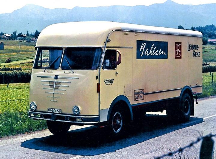 Image du produit Annuaire Poids lourds 2025 (Allemand)