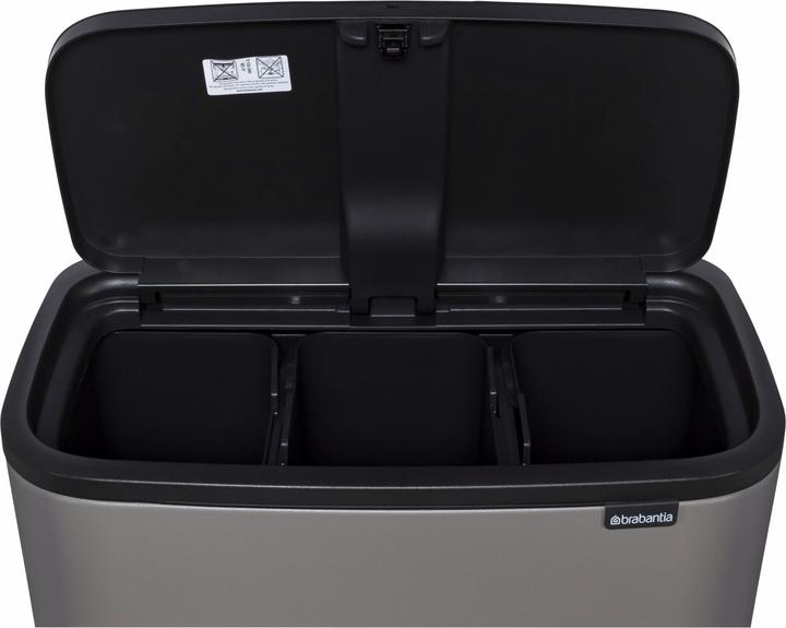 Actual product image Brabantia Trash can Bo Touch Bin Mineral Concrete Grey, 3 x 11 L (33 l)