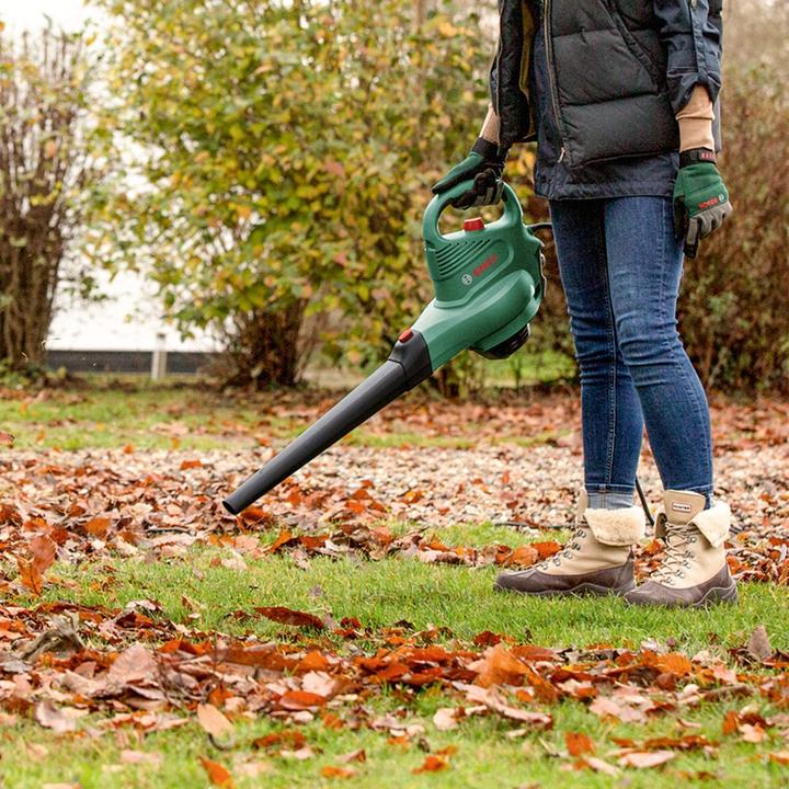 Produktbild Bosch Home & Garden Gartensauger UniversalGardenTidy 2300 (Netzbetrieb, Laubsauger, Laubbläser, Laubsauger-& bläser)