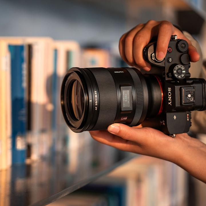 Productafbeelding Viltrox Auto Focus, Full Frame 35mm F1.2 for Sony E Mount (Sony E, Volledig formaat)