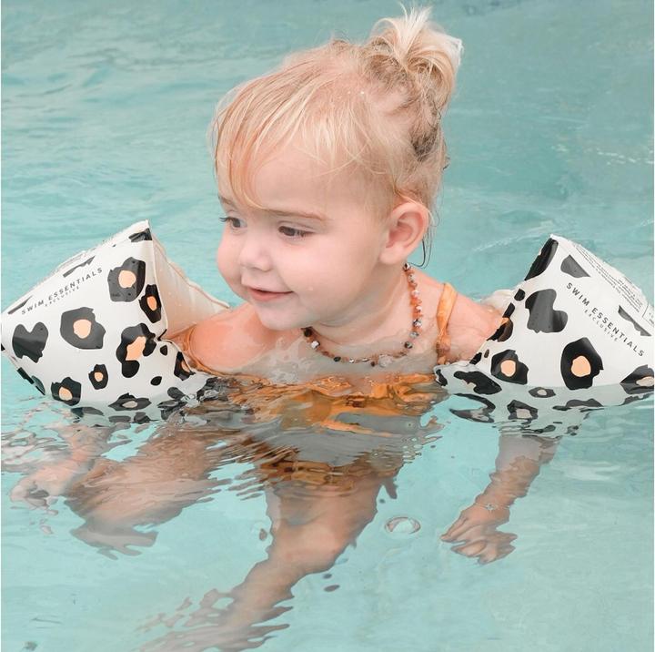 Actual product image Swim Essentials Swimming wings leopard