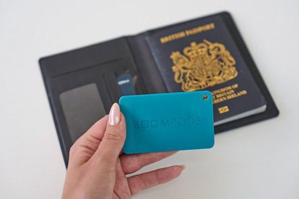 Produktbild Boompods Boomcard Rechargeable Ocean Blue (3650 h, Akkubetrieb)