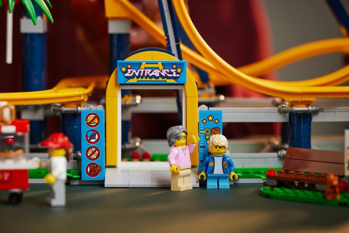 Productafbeelding LEGO Lusvormige achtbaan (10303, LEGO Icons, LEGO Zeldzame Sets)