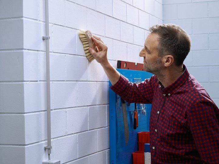 Actual product image tesa Rectangular adhesive screw for masonry and stone 2.5kg