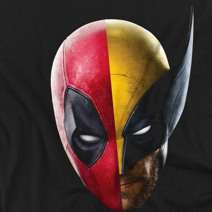 Actual product image Deadpool & Wolverine Mens Portrait T-Shirt (L)