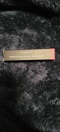 Image du produit MAC Cosmetics Powder Kiss Liquid Lipcolour (986 Make It Fashun !)