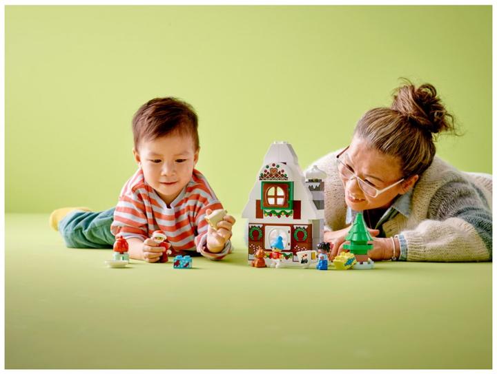 Image du produit LEGO Maison en pain d'épice avec le Père Noël (10976)