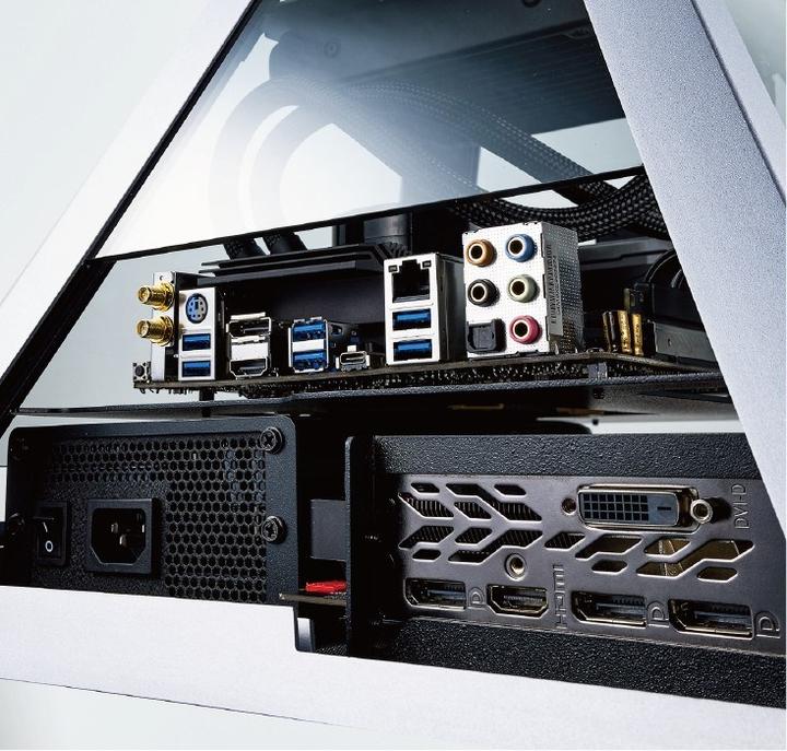 Produktbild Azza Pyramid Mini 806 (Mini-ITX)