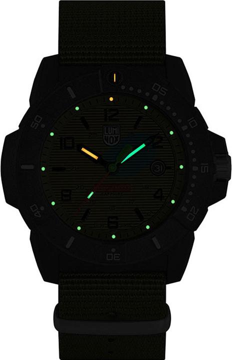 Image du produit Luminox Navy Seal 3600 (Swiss Made, Montre analogique, 45 mm)