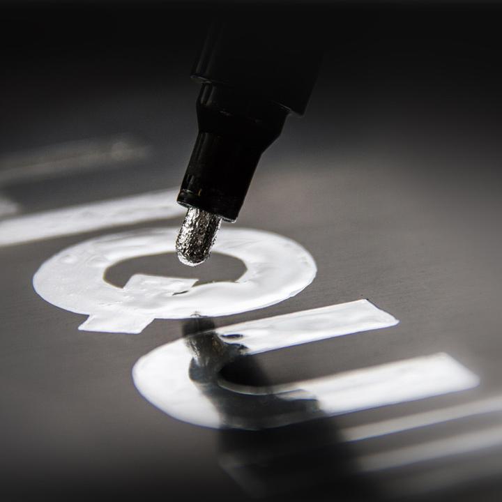 Actual product image Molotow Liquid Chrome (Chrome, 4 mm, 1 x)