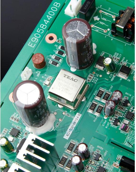 Actual product image TEAC CG-10M-A/B Master Clock Generator (Master clock generator)
