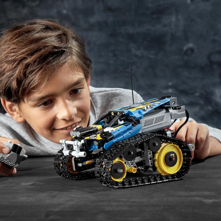 Actual product image LEGO Stunt Racer (42095, LEGO Technic)