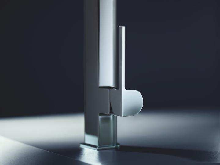 Produktbild Grohe Plus Einhand-Waschtischbatterie mit digitalem Display L-Size