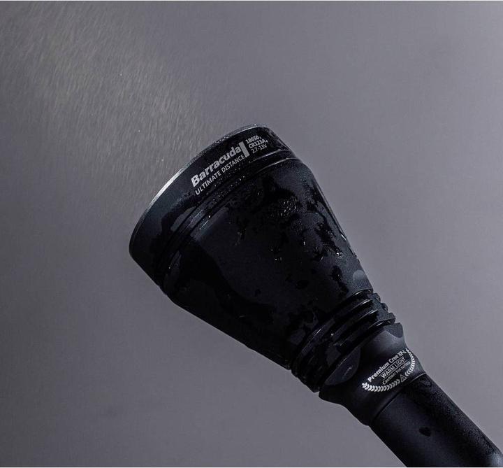 Produktbild ArmyTek Barracuda Suchscheinwerfer (warmes Licht) (26.20 cm, 1350 lm)