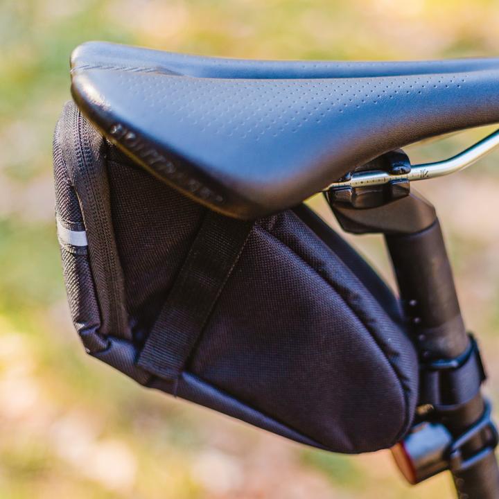 Actual product image Forever Bike saddle bag SB-100 Outdoor black (Saddle bag)