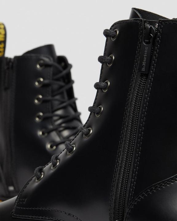 Actual product image Dr. Martens Boots (42)